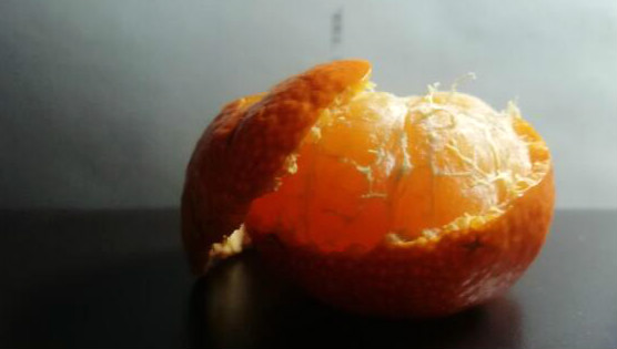 橘子是酸性还是碱性，碱性（美味营养/中和体内多余的酸）